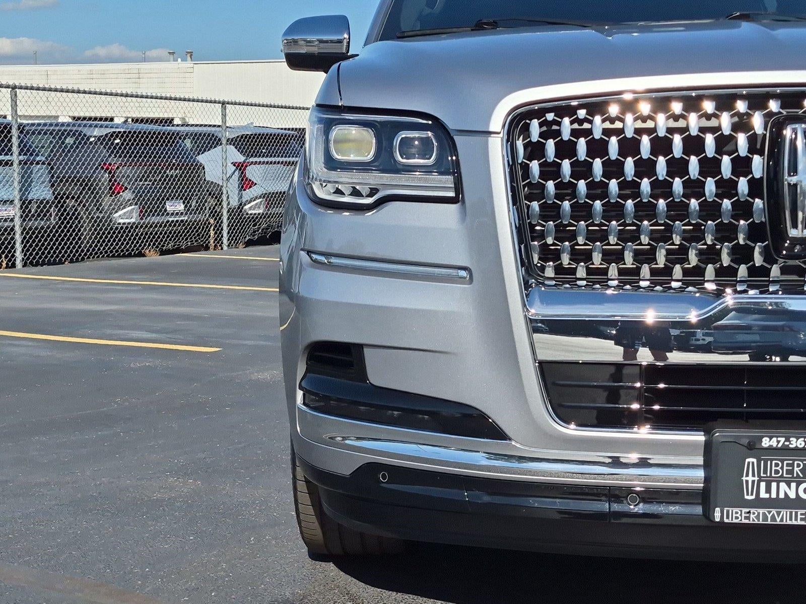 2023 Lincoln Navigator L Black Label