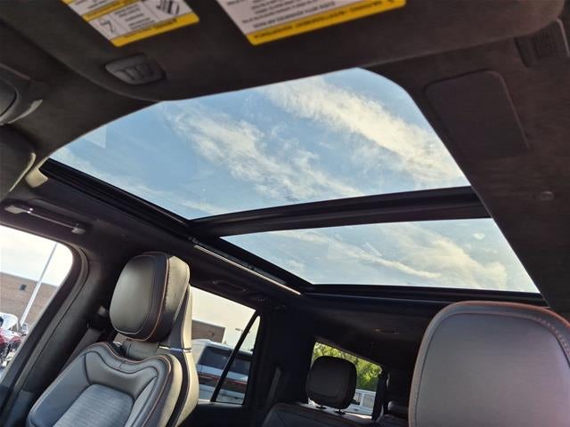 2023 Lincoln Navigator L Black Label