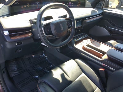 2027 Lincoln Navigator L Black Label