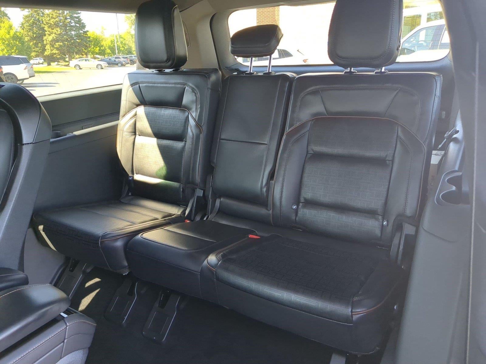 2027 Lincoln Navigator L Black Label
