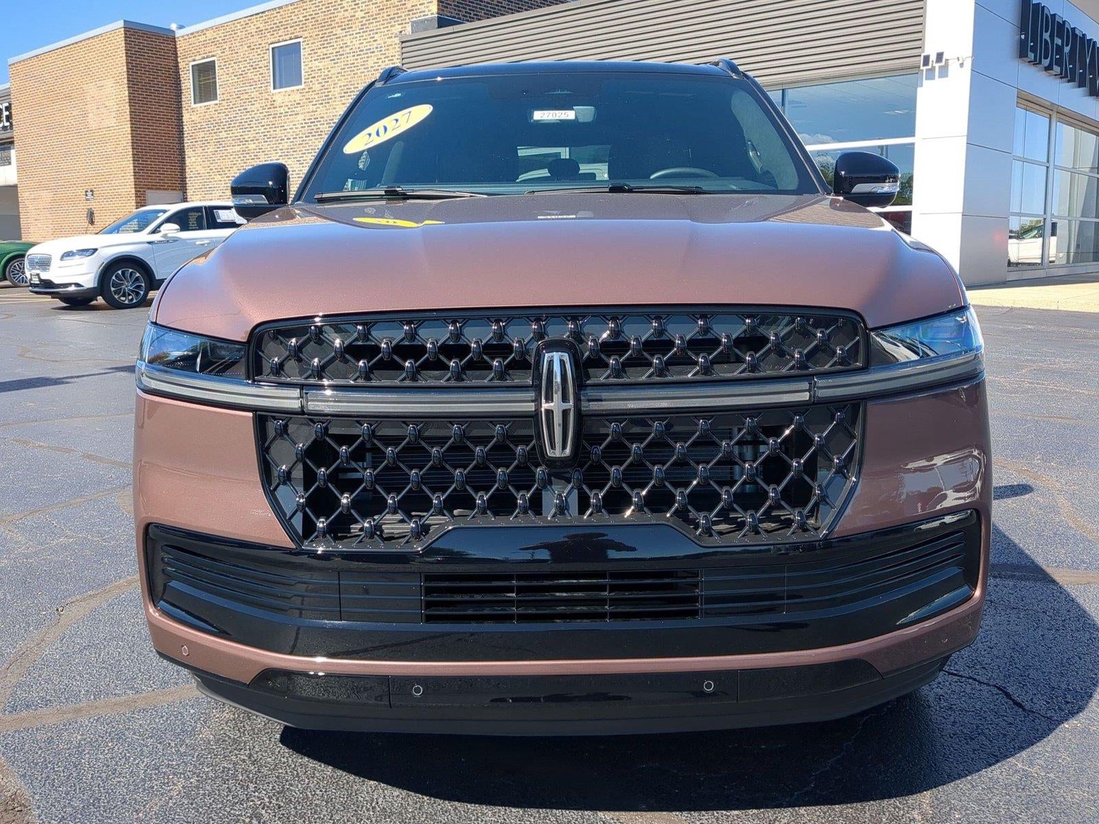 2027 Lincoln Navigator L Black Label