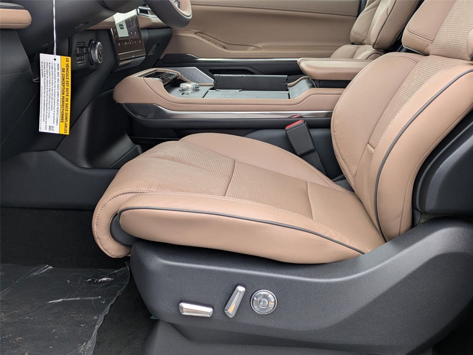 2025 Lincoln Navigator L Black Label