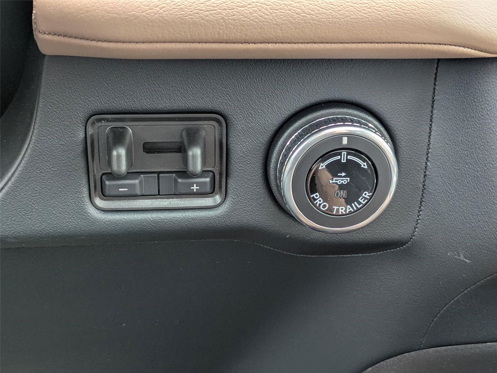 2025 Lincoln Navigator L Black Label