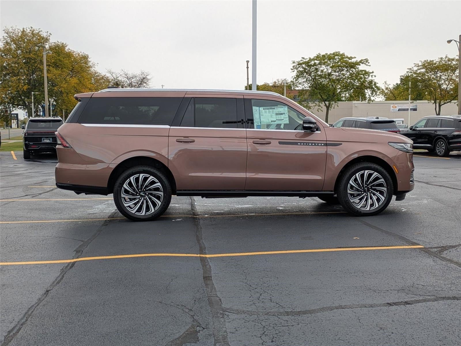 2025 Lincoln Navigator L Black Label