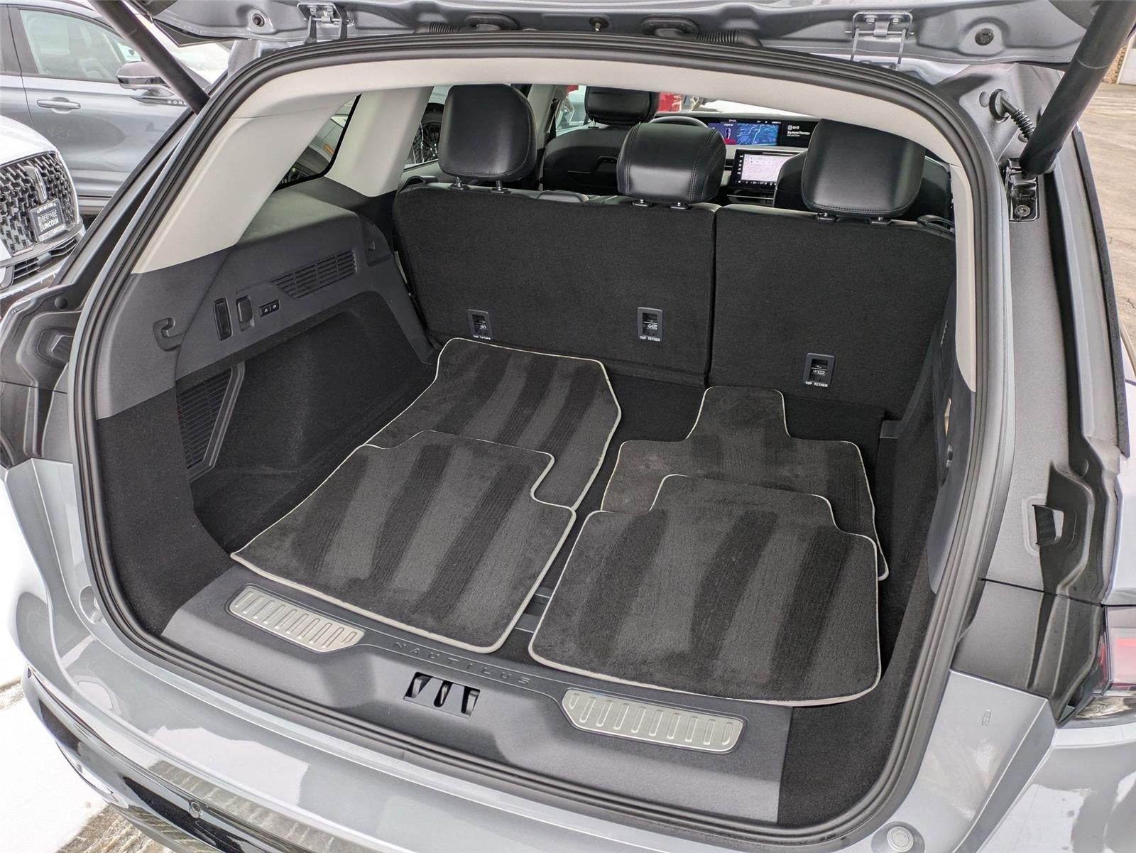 2025 Lincoln NAUTILUS SUV