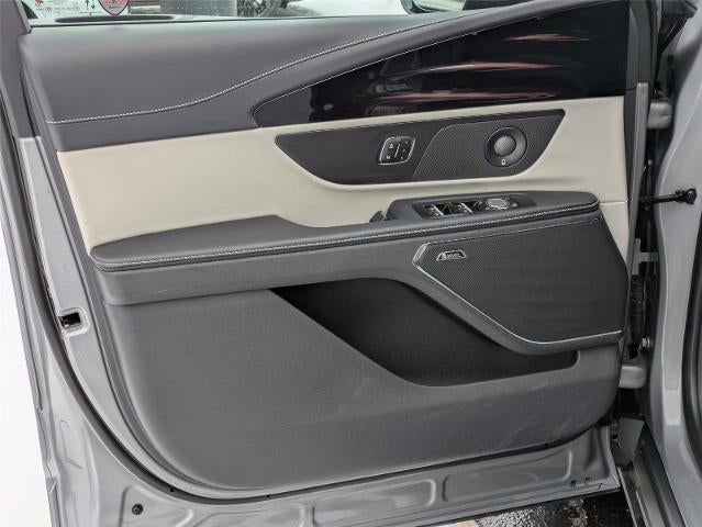 2025 Lincoln NAUTILUS SUV