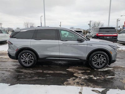 2025 Lincoln NAUTILUS SUV