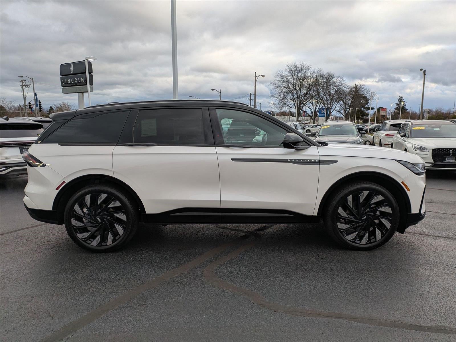 2026 Lincoln Nautilus Reserve