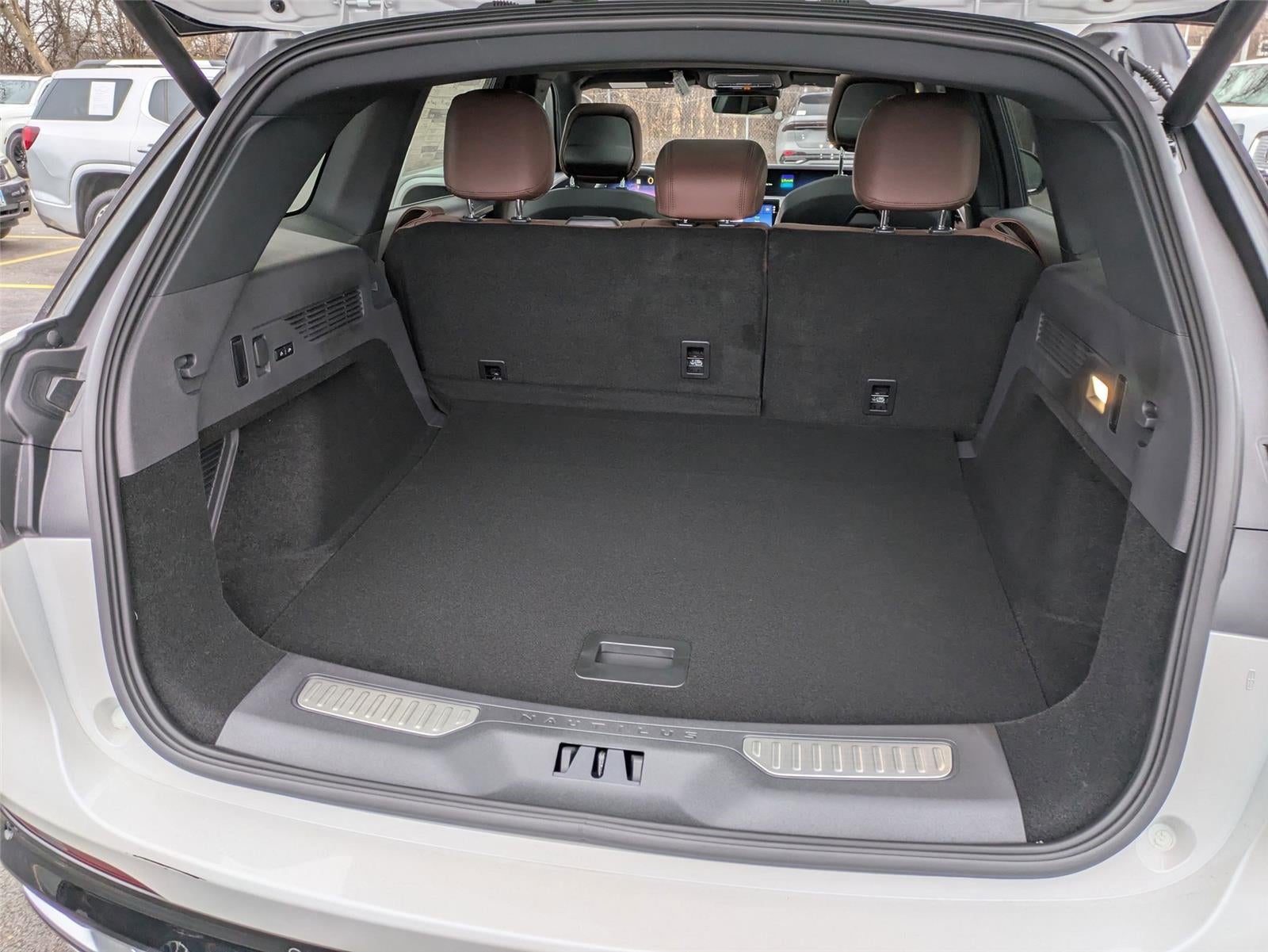 2026 Lincoln NAUTILUS RESERVE AWD