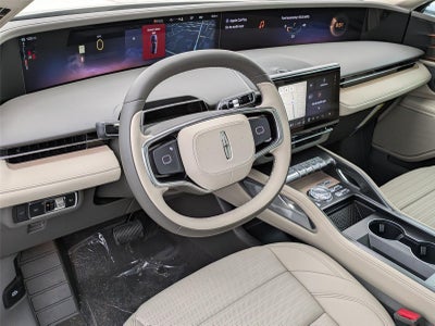 2025 Lincoln Nautilus Reserve