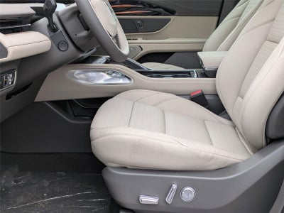 2025 Lincoln Nautilus Reserve