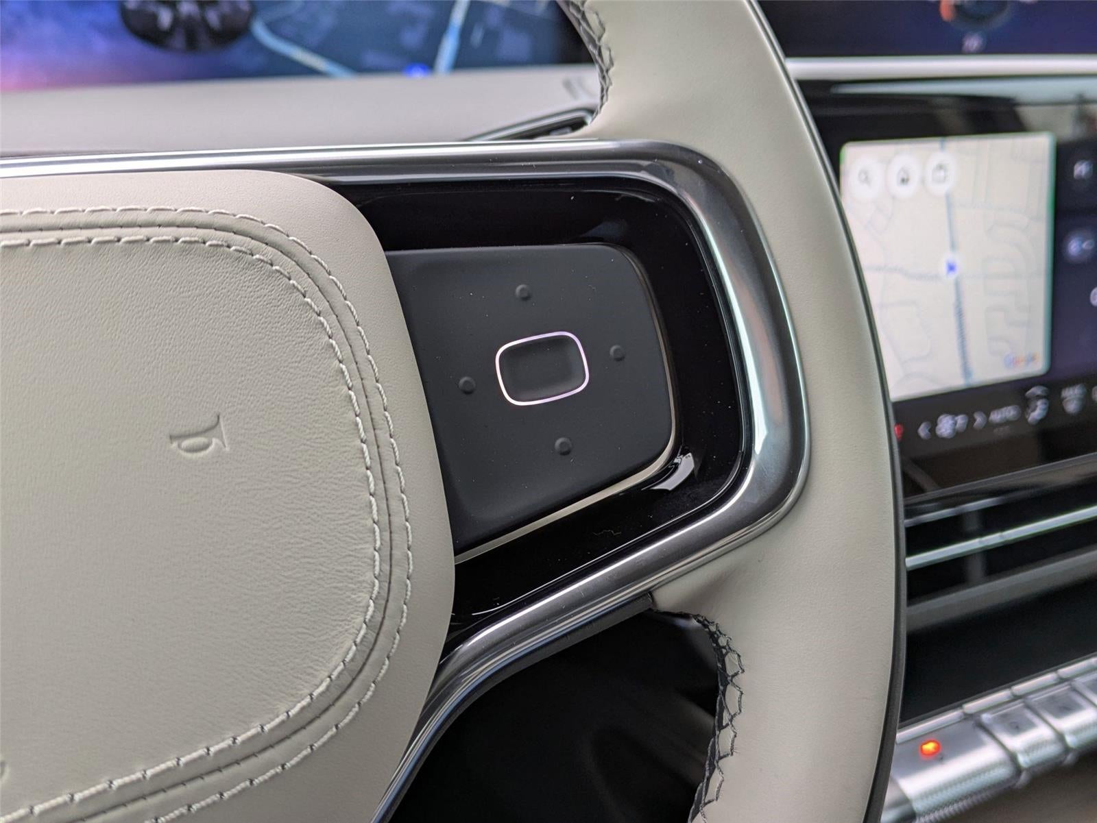 2025 Lincoln Nautilus Reserve