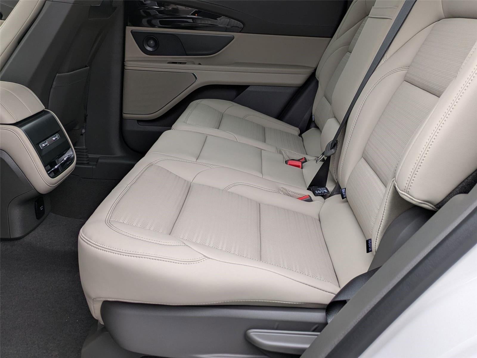 2025 Lincoln Nautilus Reserve