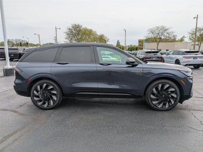 2024 Lincoln Nautilus Reserve