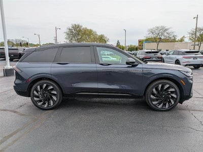 2024 Lincoln Nautilus Reserve