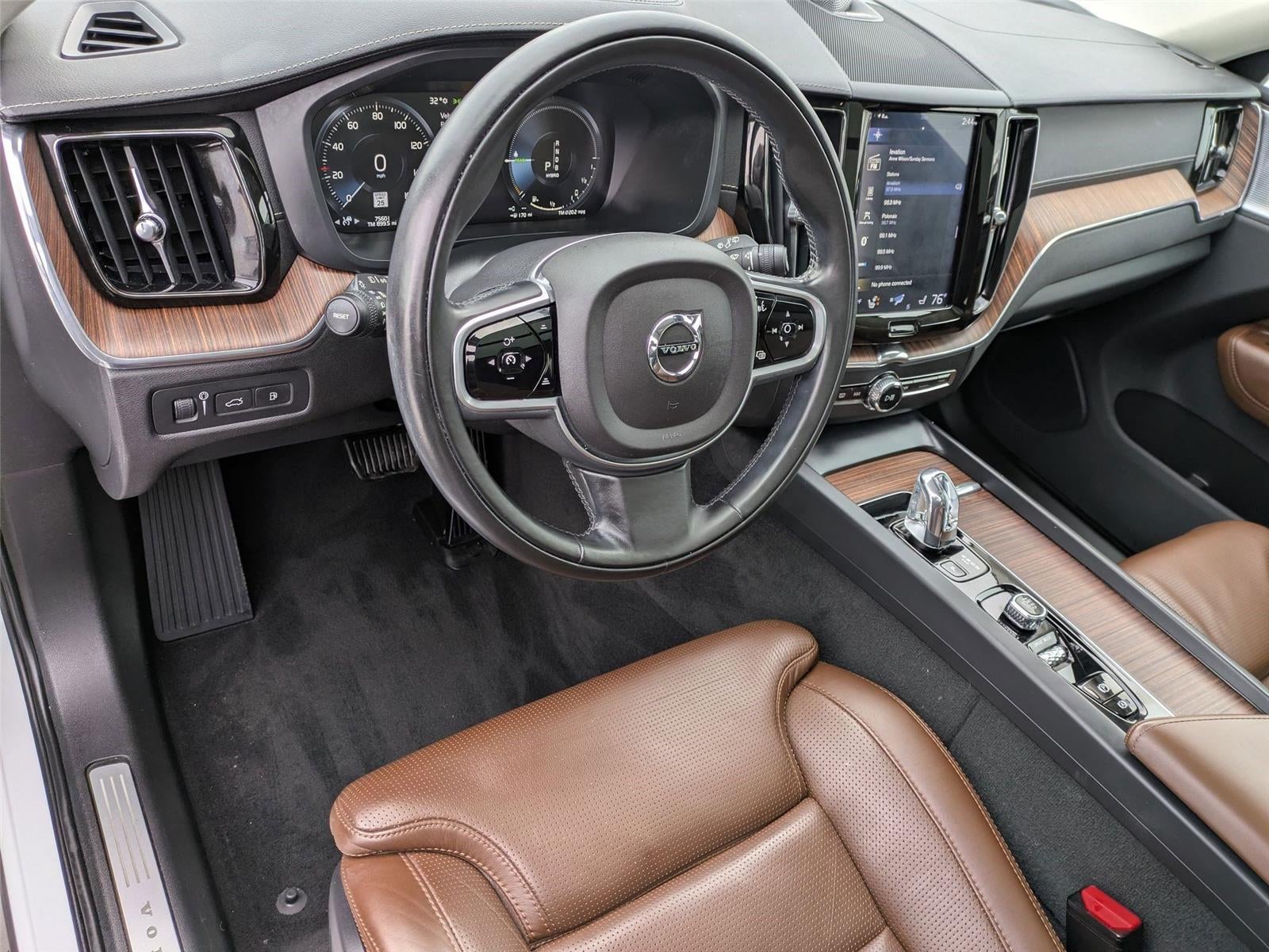 2019 Volvo XC60 HYBRID SUV