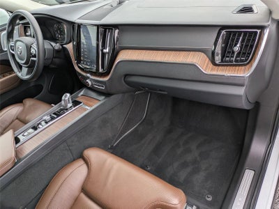 2019 Volvo XC60 HYBRID SUV