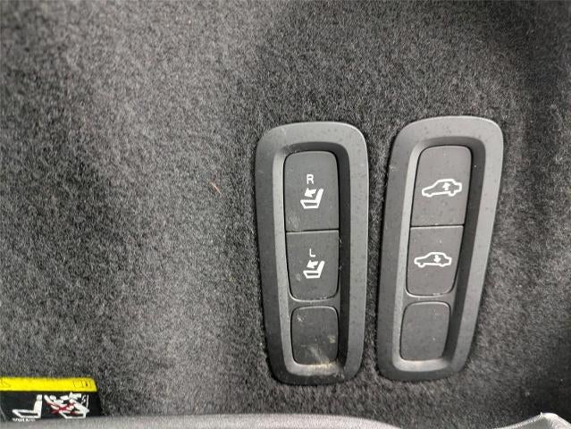 2019 Volvo XC60 HYBRID SUV