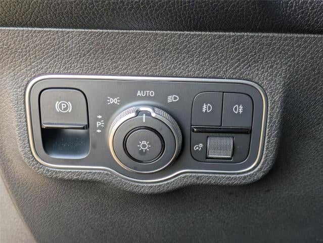 2022 Mercedes-Benz GLB GLB 250