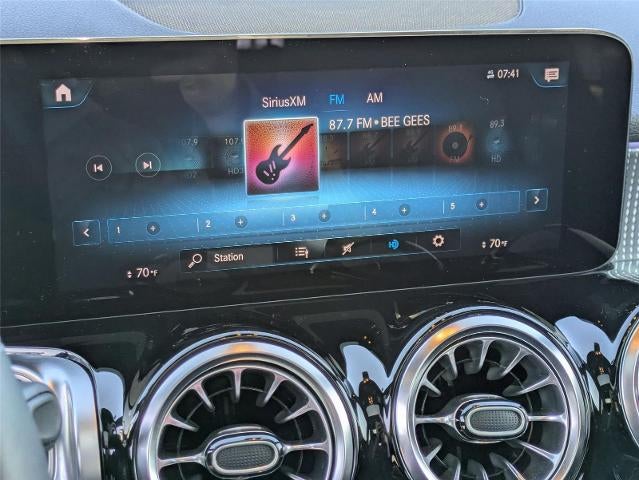 2022 Mercedes-Benz GLB GLB 250