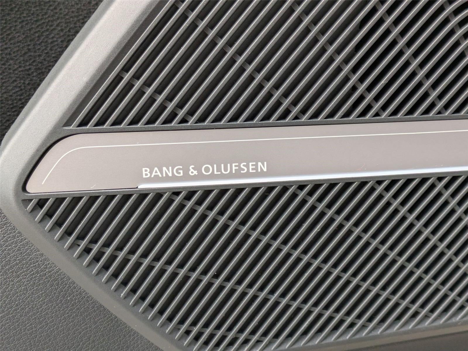 2023 Audi SQ5 Premium Plus