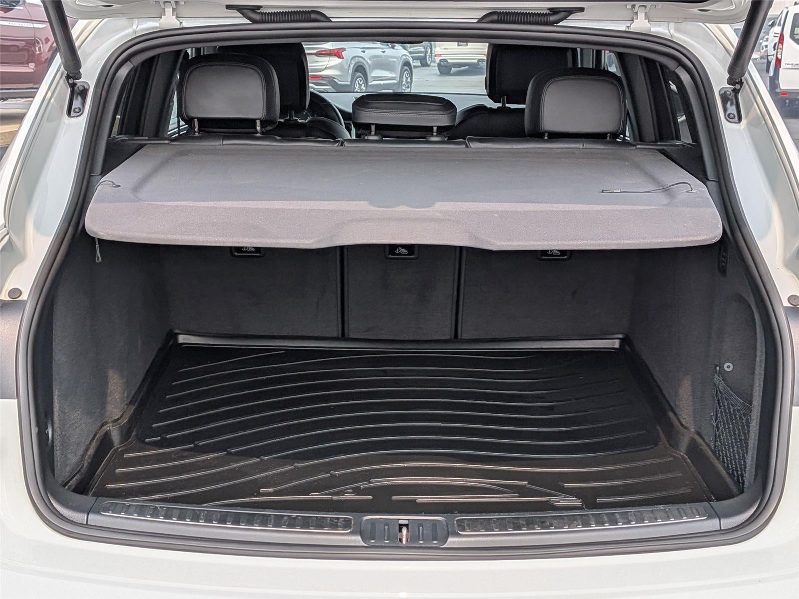 2023 Porsche Macan T AWD