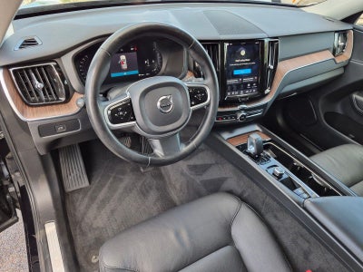 2023 Volvo Xc60 Plus Dark Theme
