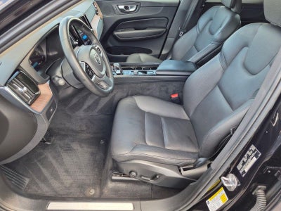 2023 Volvo Xc60 Plus Dark Theme