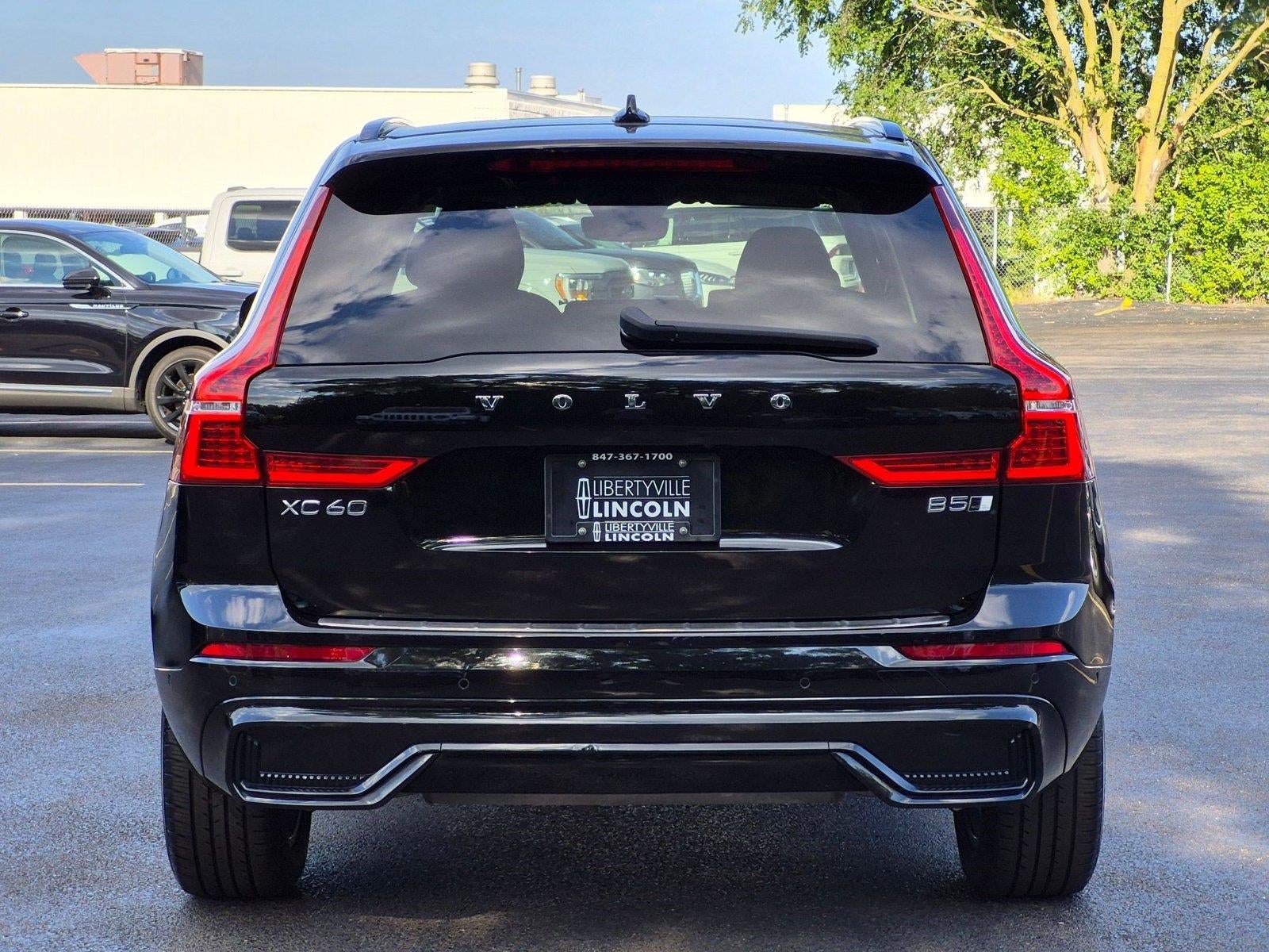 2023 Volvo Xc60 Plus Dark Theme
