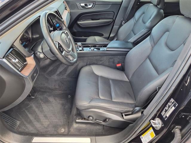 2023 Volvo Xc60 Plus Dark Theme