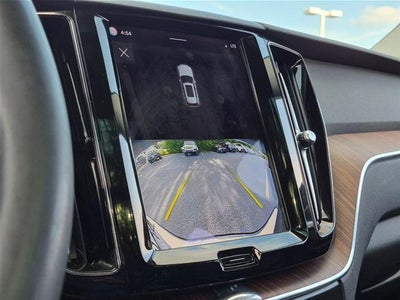 2023 Volvo Xc60 Plus Dark Theme