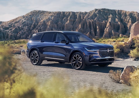 A 2024 Lincoln Nautilus® SUV is parked in a desert national park. | Libertyville Lincoln Sales, Inc. in Libertyville IL