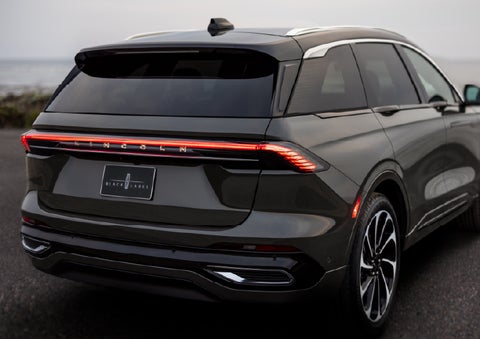 The rear of a 2026 Lincoln Black Label™ Nautilus® SUV displays full LED rear lighting. | Libertyville Lincoln Sales, Inc. in Libertyville IL