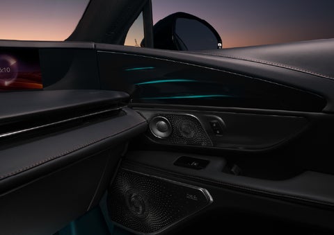 Selectable ambient lighting glows in the passenger door panel. | Libertyville Lincoln Sales, Inc. in Libertyville IL