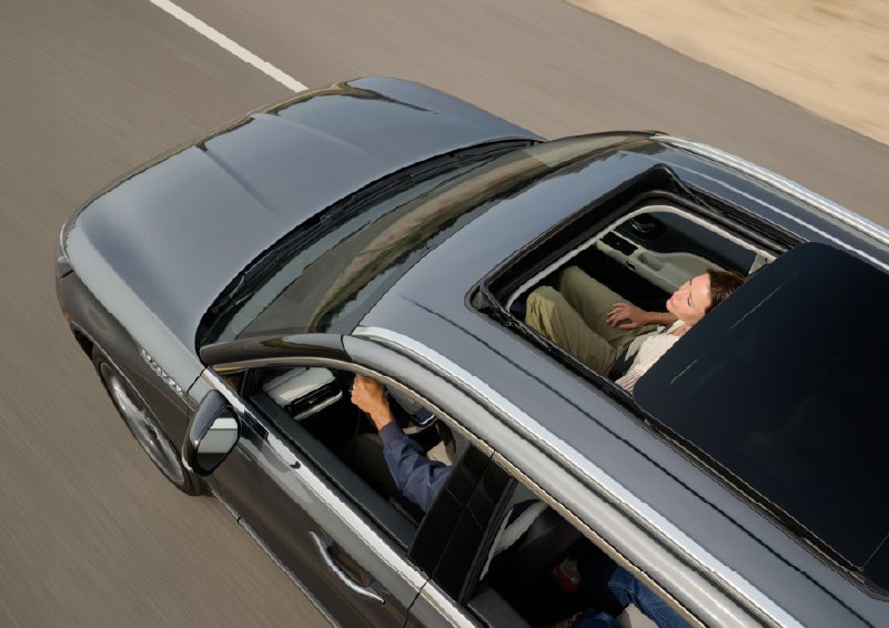 The available panoramic Vista Roof® of a 2027 Lincoln Aviator® SUV is open. | Libertyville Lincoln Sales, Inc. in Libertyville IL