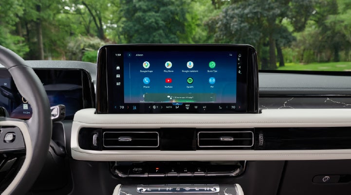 The center touchscreen inside a 2027 Lincoln Aviator® Black Label™ SUV | Libertyville Lincoln Sales, Inc. in Libertyville IL